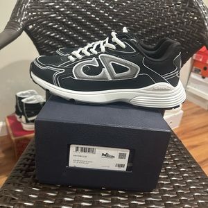 B30 Dior Shoes Size 11/44